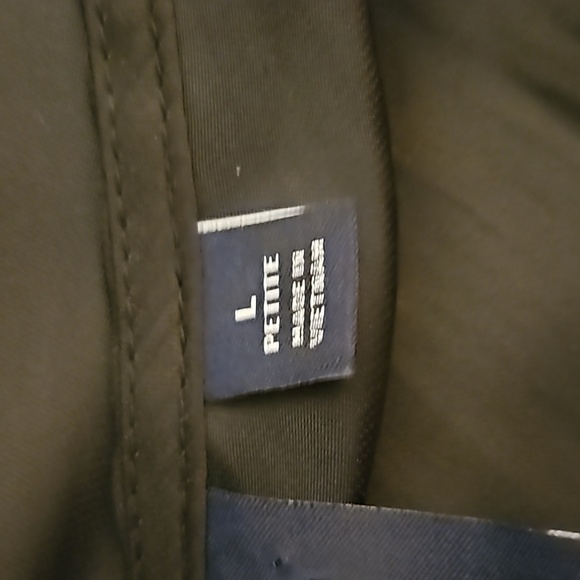 GAP Black Satin Sleeveless V-Neck Tie Waist Formal Jumpsuit Large Petite - Picture 10 of 13